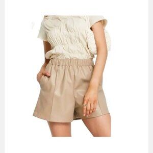 TopShop Ss 2 Faux Beige Leather Shorts Pull On Elastic Waist Adorable!